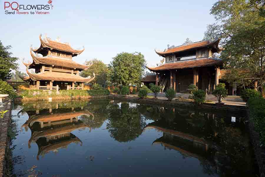 hung-yen-flower-shop-vietnam-110421